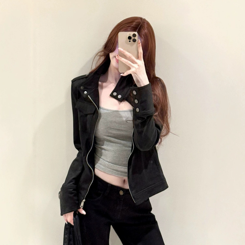 Retro black jacket for women, new spring/autumn collection, loose fit, stylish design, casual stand-up collar, trendy spring/autumn jacket Retro black jacket for women, new spring/autumn collection, loose fit, stylish design, casual stand-up collar, trendy spring/autumn jacket