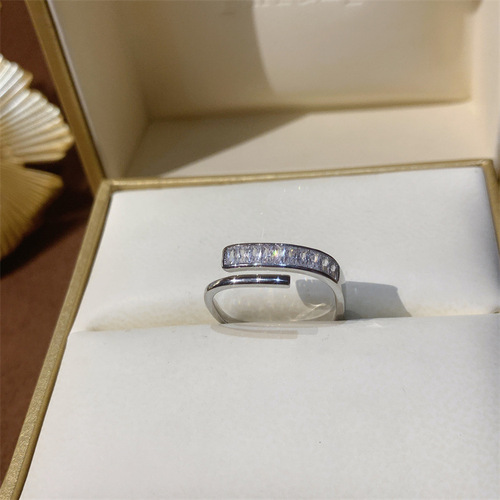 Niche design rhinestone open ring women's fashionable personalized index finger ring 2024 new fashion light luxury high-end sense