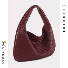 欧美风2024新款月牙女包时尚百搭单肩腋下包全手工编织手提饺子包