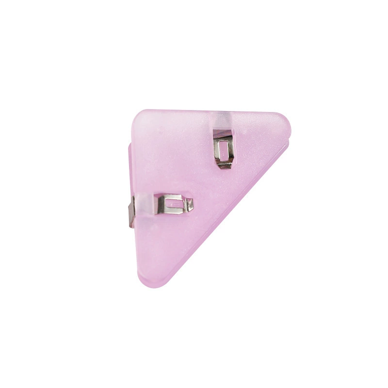 Triangular clip creative right-angle corner clip to prevent books from curling student test paper book corner anti-roller