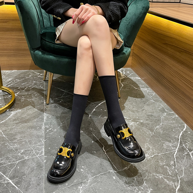 Primavera nuevo estilo británico retro lofu zapatos mujer tacón grueso punta redonda zapatos de cuero pequeños británicos zapatos individuales mujer 3093-2