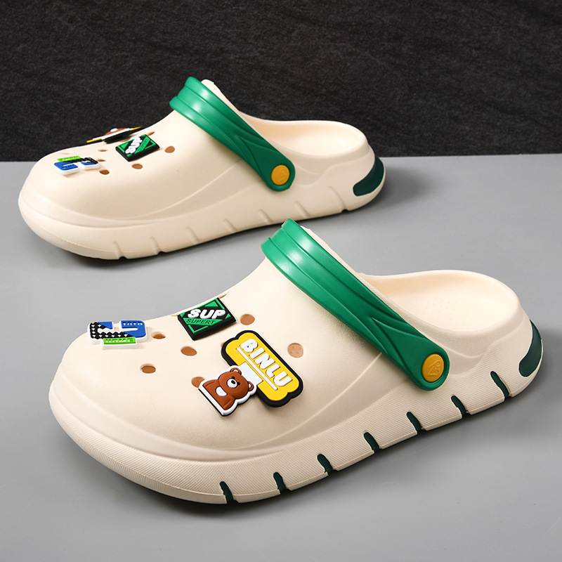 2024 new summer wear hole shoes eva deodorant ladies wear wear wear-resistant non-smelly feet sandals factory direct sales