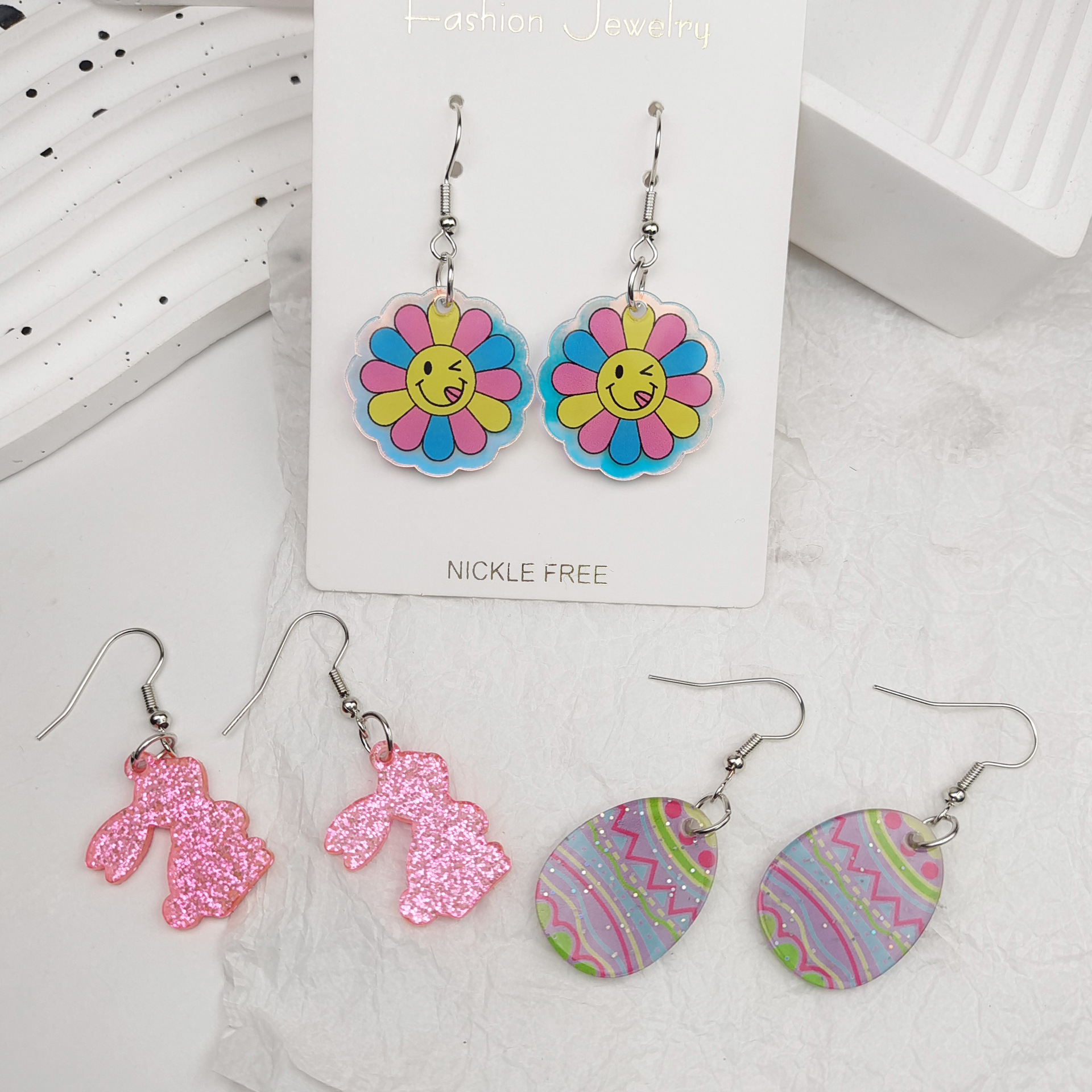 Creative transparent acrylic earrings solar-powered