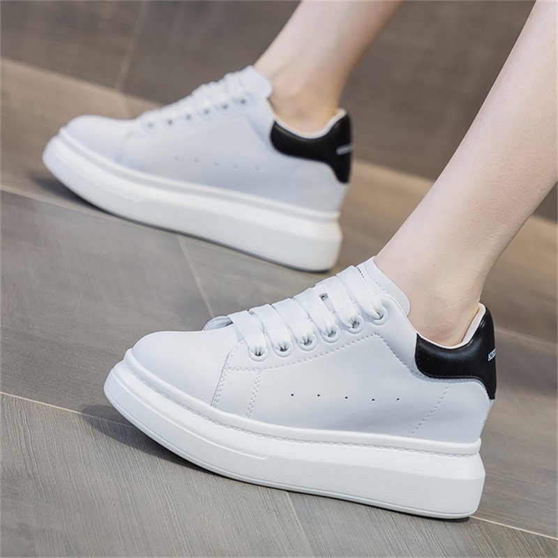 6706 Tăng chiều cao của đuôi đen]