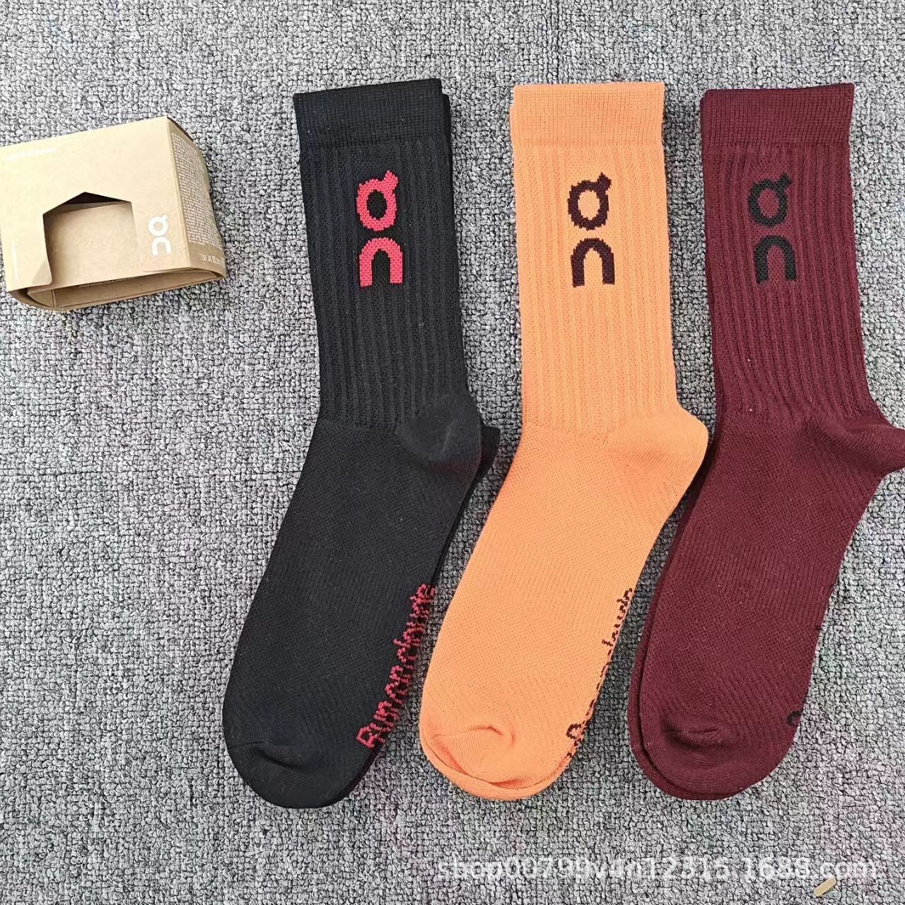 オンソックス 3足組 オンランニング カップルソックス ランニング 男女兼用 おしゃれソックス おしゃれ ミドルソックス スポーツ 吸汗性