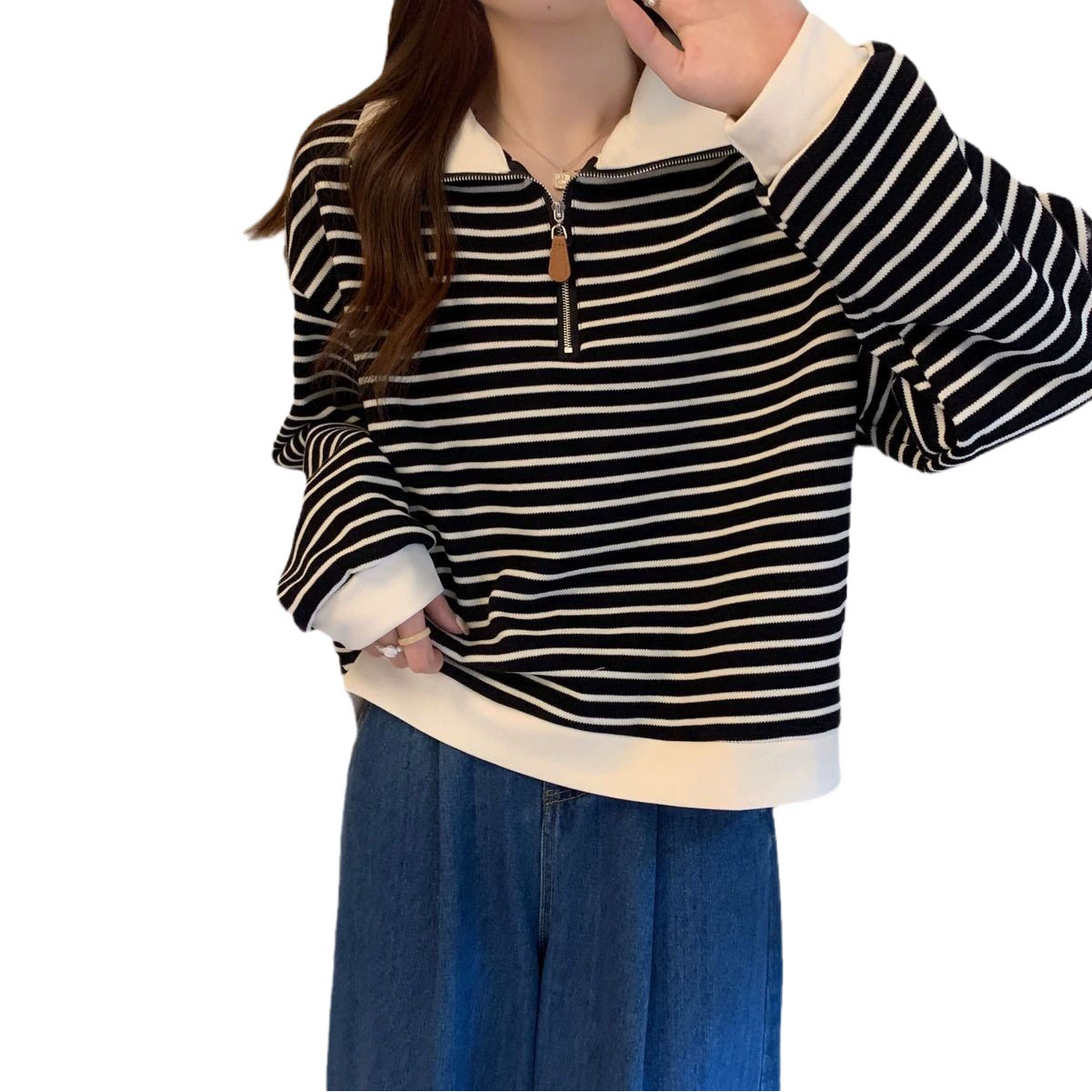 Новая весенняя свободная женская рубашка в американском стиле с полосатым воротником-поло, стандартным кроем на плечах, с длинным рукавом и молнией до середины груди.