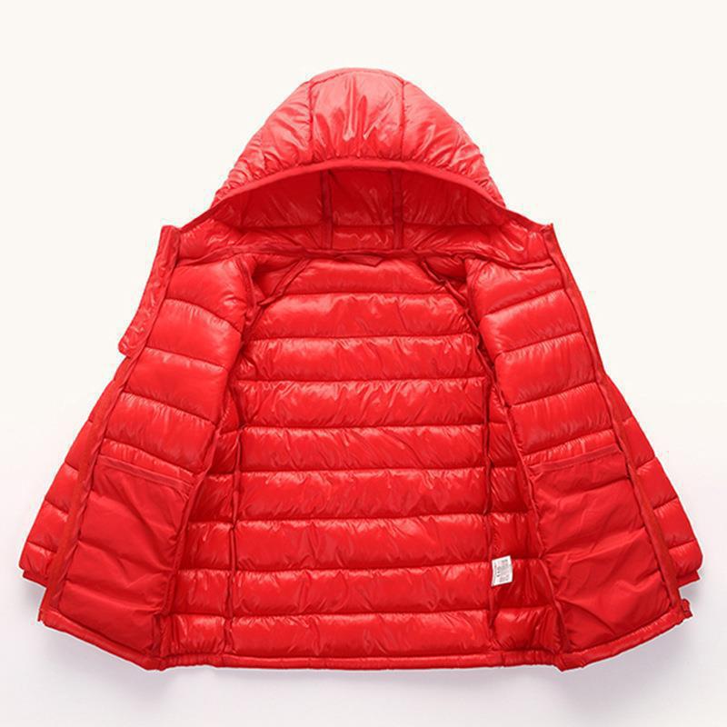Chaqueta de plumón ligera y corta para niños mayores, estilo 2025, abrigo de plumón para otoño e invierno, ropa exterior para bebés.
