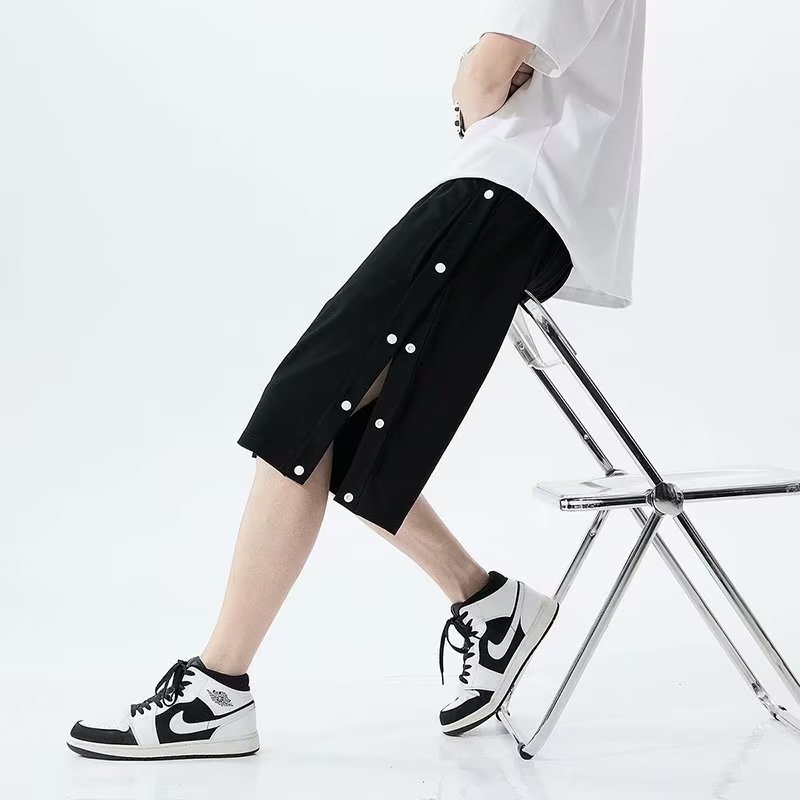 검은색