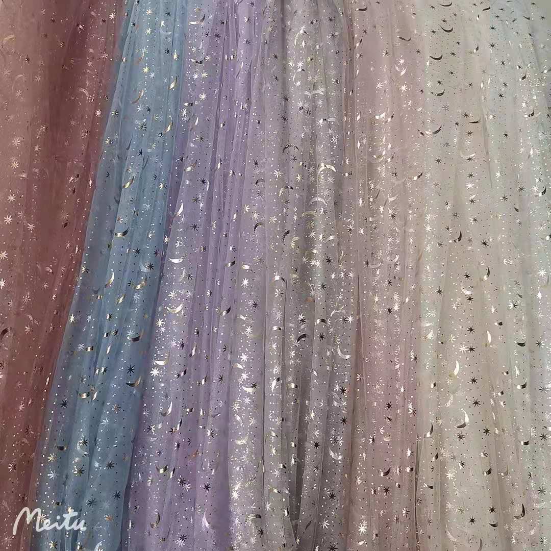 现货供应~瑞士网点点星星月亮烫金 仙美网纱柔软垂滑 童装等面料