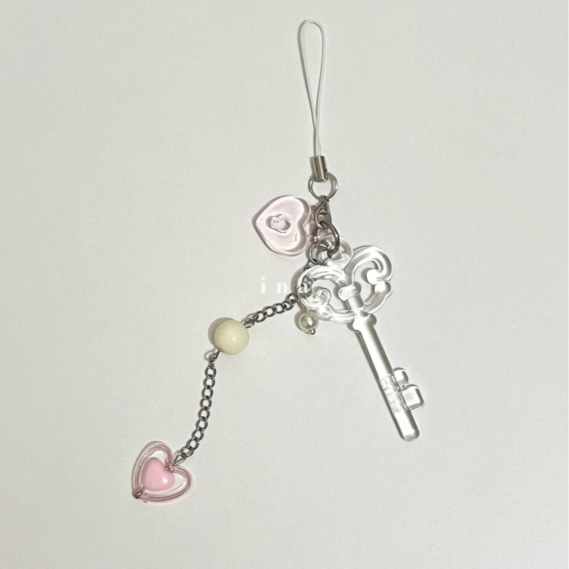 Beaded bracelet for keys
