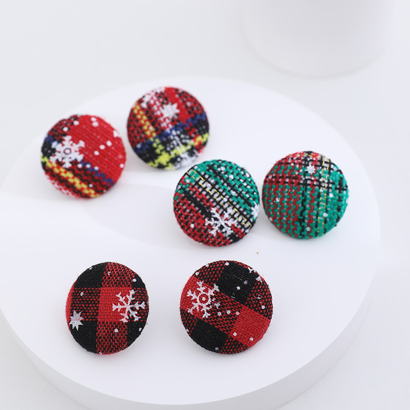 Fashion Round Cloth Christmas Women's Ear Studs 1 Pair display picture 2