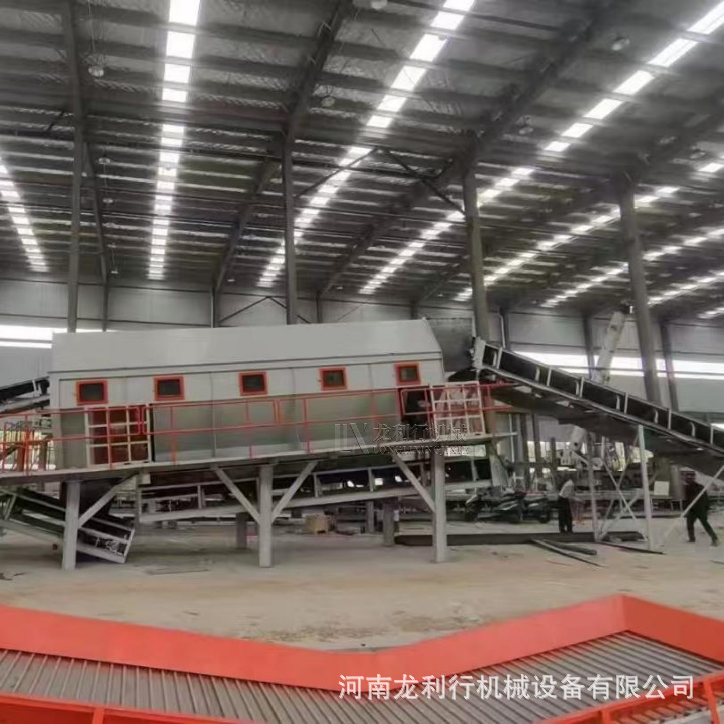 Fully Automatic Garbage Sorting Equipment, Light and Heavy Material Wind Sorting Equipment, Complete Set of Solid Waste Screening and Crushing Equipment