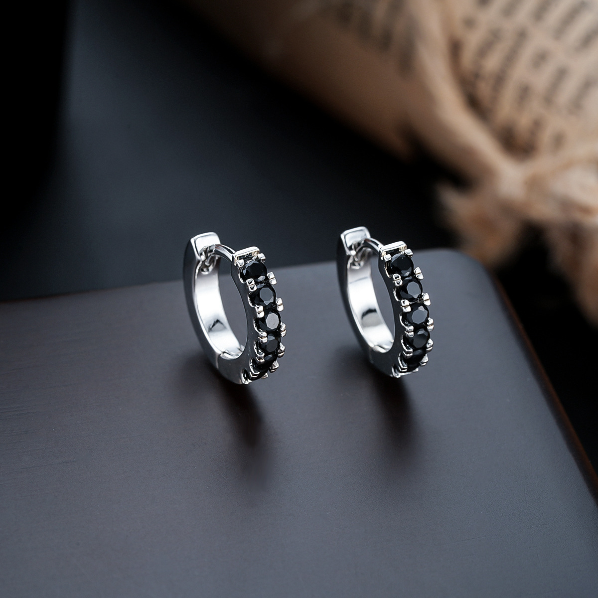 X1074-C (black diamond earrings) silver pair