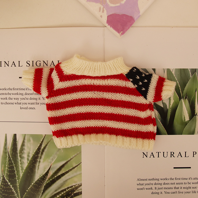 Suéter de muñeca de peluche oso de peluche con dientes perdidos ropa de muñeca máquina de agarre para mascotas accesorios de muñeca suéter camiseta al por mayor