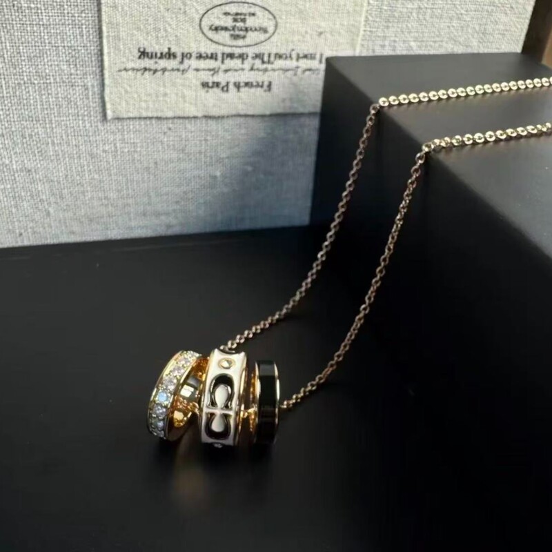 Classic C Brand High-End Version Three-Ring Necklace for Men and Women, Couple's Light Luxury Design, Niche Hip-Hop Titanium Steel Design