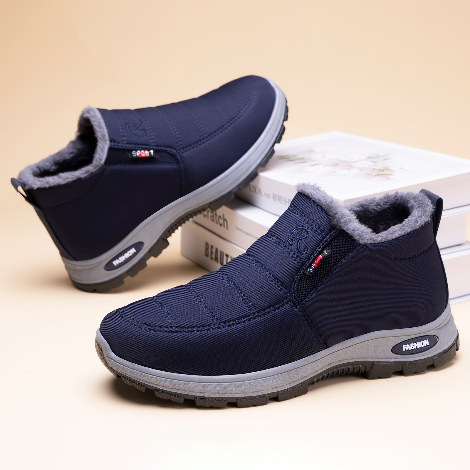 Zapatos de algodón para hombre para invierno, botas para hombre con envío directo transfronterizo, botas de algodón para parejas de talla grande, botas cortas gruesas con forro polar, botas de nieve con suela gruesa.