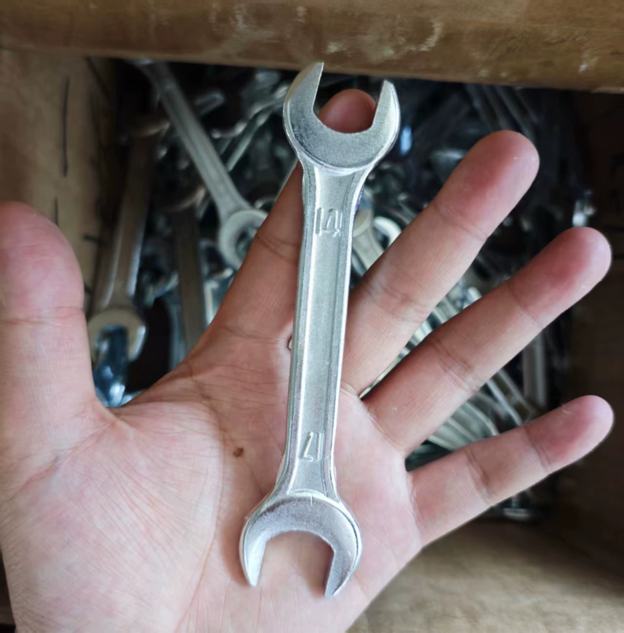 Wrench, wholesale