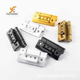 合页、铰链;拉手;闭门器开门器