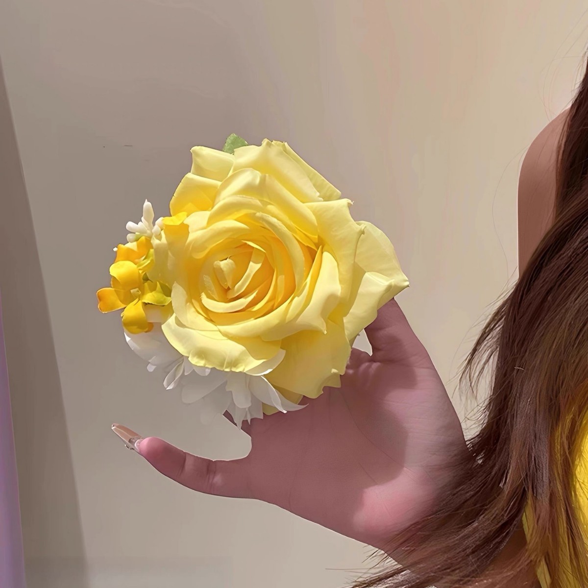 Romantic in the Middle of Summer ~ Bright Yellow Rose Flower Hairpin, Atmospheric Side Hairpin, Seaside Vacation Style Flower