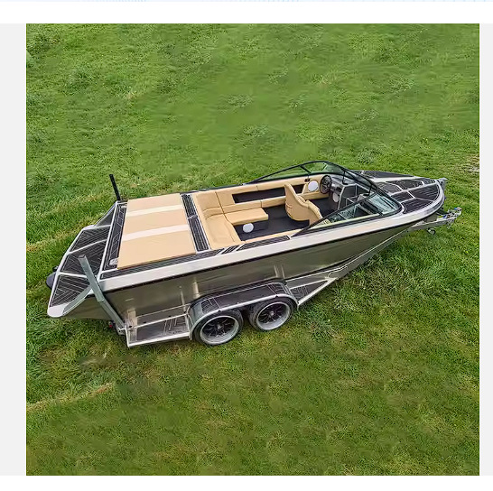 Leisure and Entertainment Double Console Rowing Boat, Sea Sailing Aluminum Jet Rowing Boat