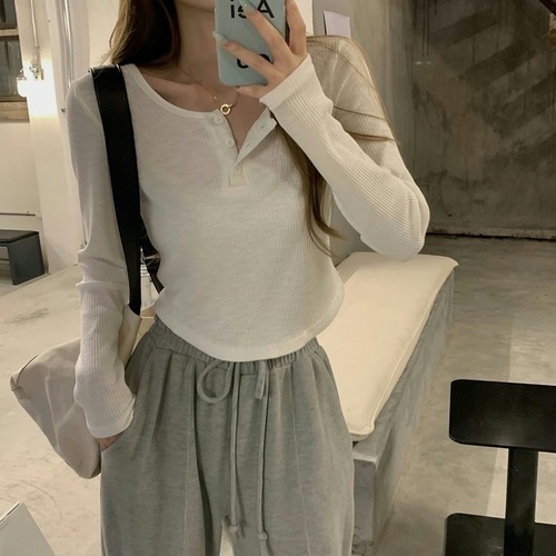 Spring Autumn New Hemline Irregular Base Shirt V-Neck Fitted Long Sleeve Top Atmosphere Small Figure Short T-Shirt Women