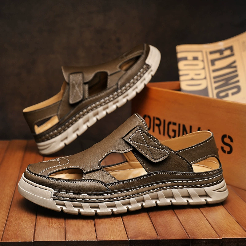 Трансграничные новые сандалии для мужчин летом носить полые и вонючие дырочки кожаные пляжные водяные тапочки