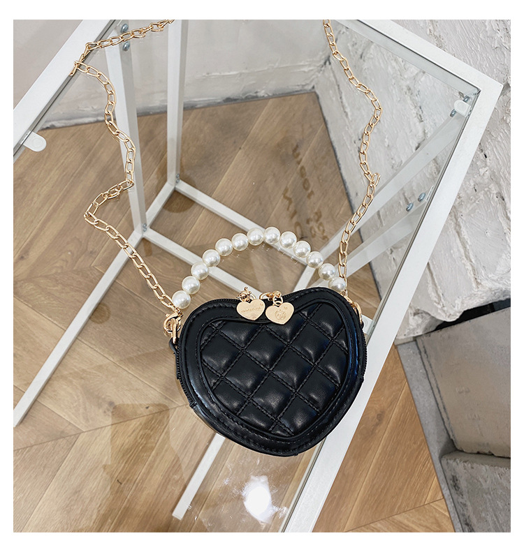 Lingge Pearl Chain Children's Bag Fashion One-shoulder Messenger Bag Coin Purse display picture 45