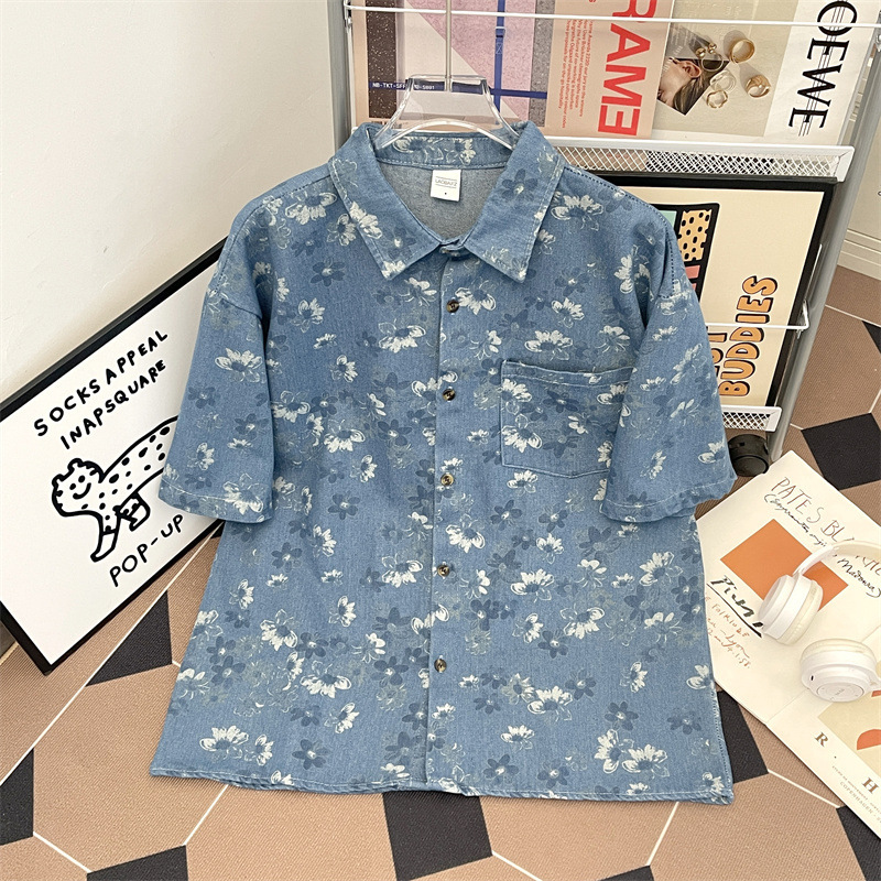 Flower-Printed Washed Denim Short-Sleeved Shirts for Men and Women Bf Half-Sleeved Beach Vacation Style Flower-Printed Shirts and Jackets