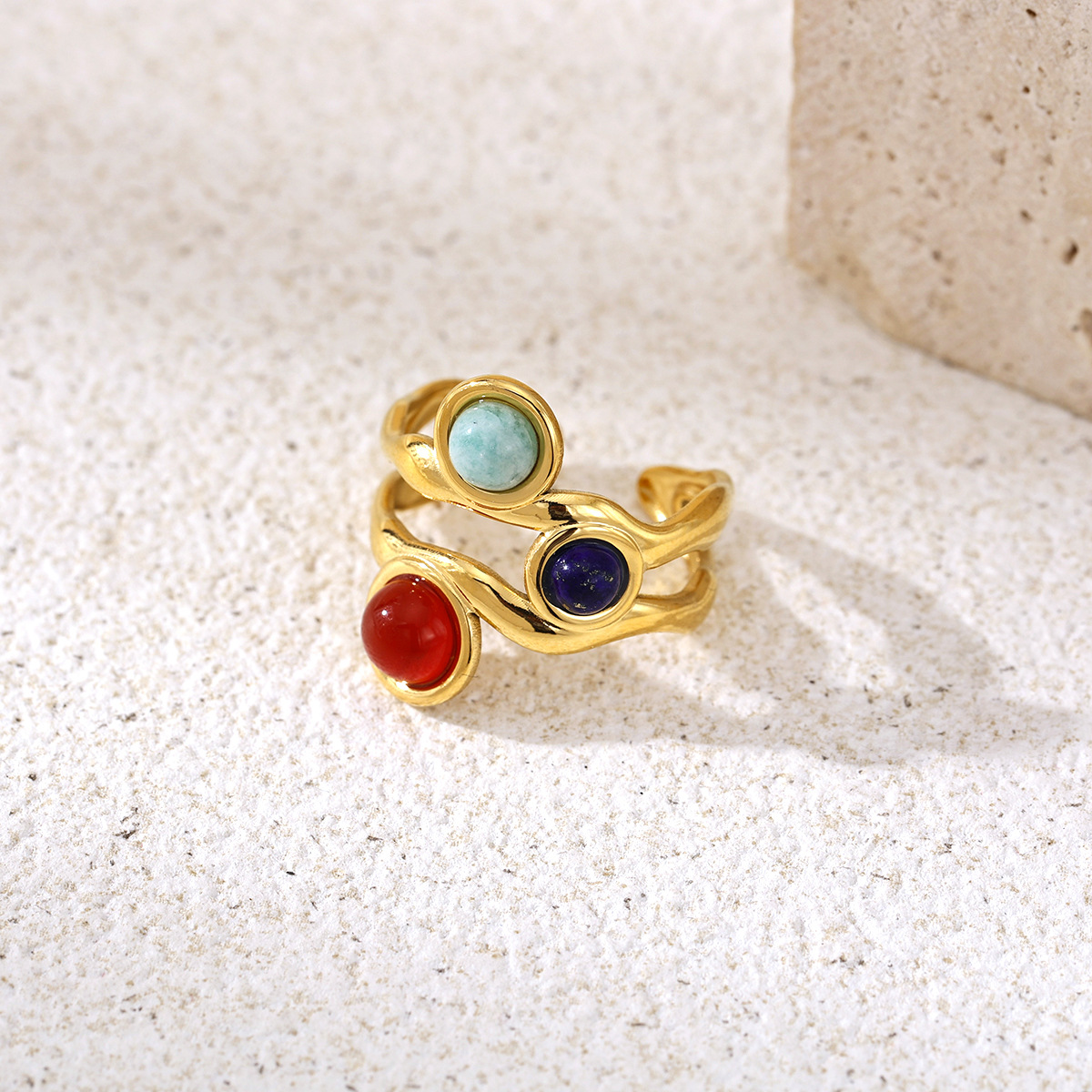 Anillo de acero inoxidable de alta calidad ligero de alta calidad estilo universal anillo de piedra natural de color femenino no se desvanece