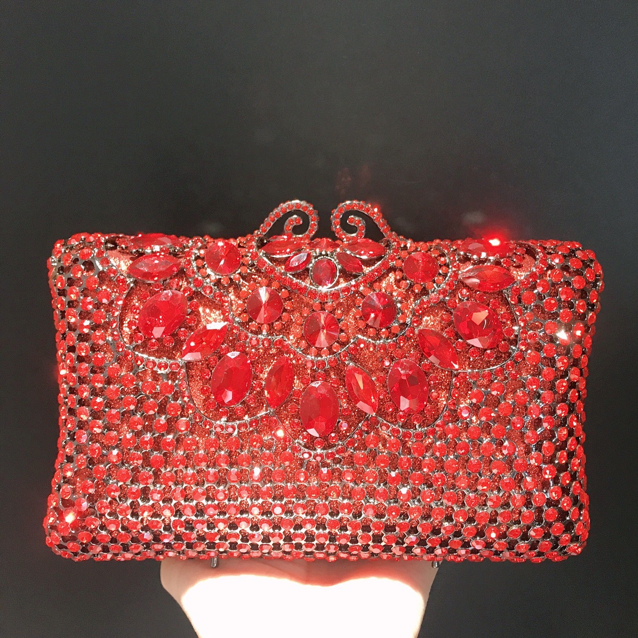 Túi clutch nữ đính kim cương thủ công kim loại rỗng dự tiệc — Màu bạc abkim Cương chi tiết 3