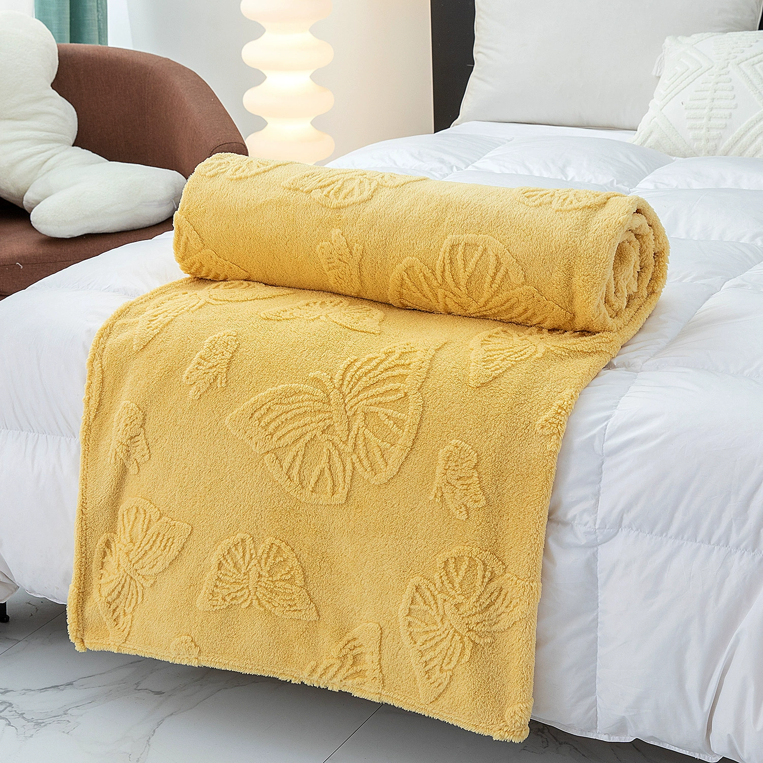 Плюшевое одеяло Velvet Throw Blanket, однослойная тисненая бабочка, размеры 70×100–200×230 см