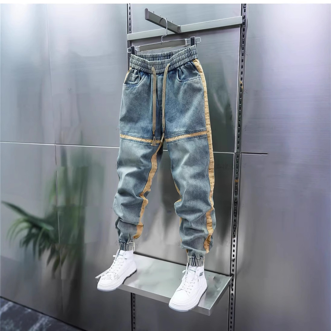 Men's Slim Fit Patchwork Jeans Blue Washed Distressed Elastic Waist Jogger Pants Trendy Spring Style_voghion.com