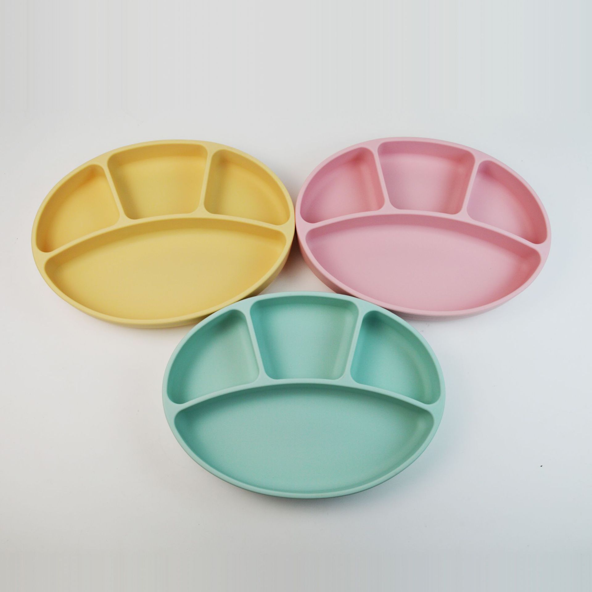 Children's Silicone Dinner Plate, Baby Food Supplement, Baby Learning to Eat, Anti-Fall, Suction Cup Bowl, Tableware, Compartmented Dinner Plate with Lid