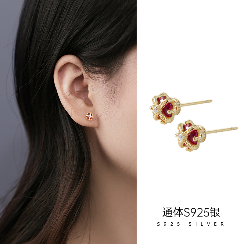 925純銀紅色手杖耳釘女輕奢復古皇冠設計感鋯石耳環貴族權杖耳飾
