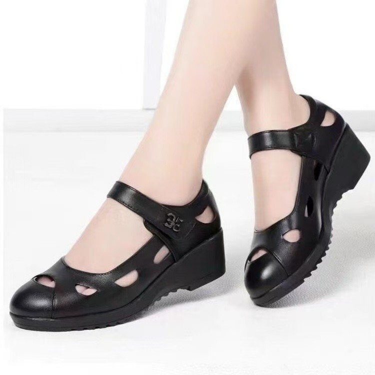 Soft Leather Mom Sandals, Breathable and Wear-Resistant Wedge Heels, Velcro Soft Sole Summer Women's Shoes, Middle-Aged and Elderly Mary Jane Clogs