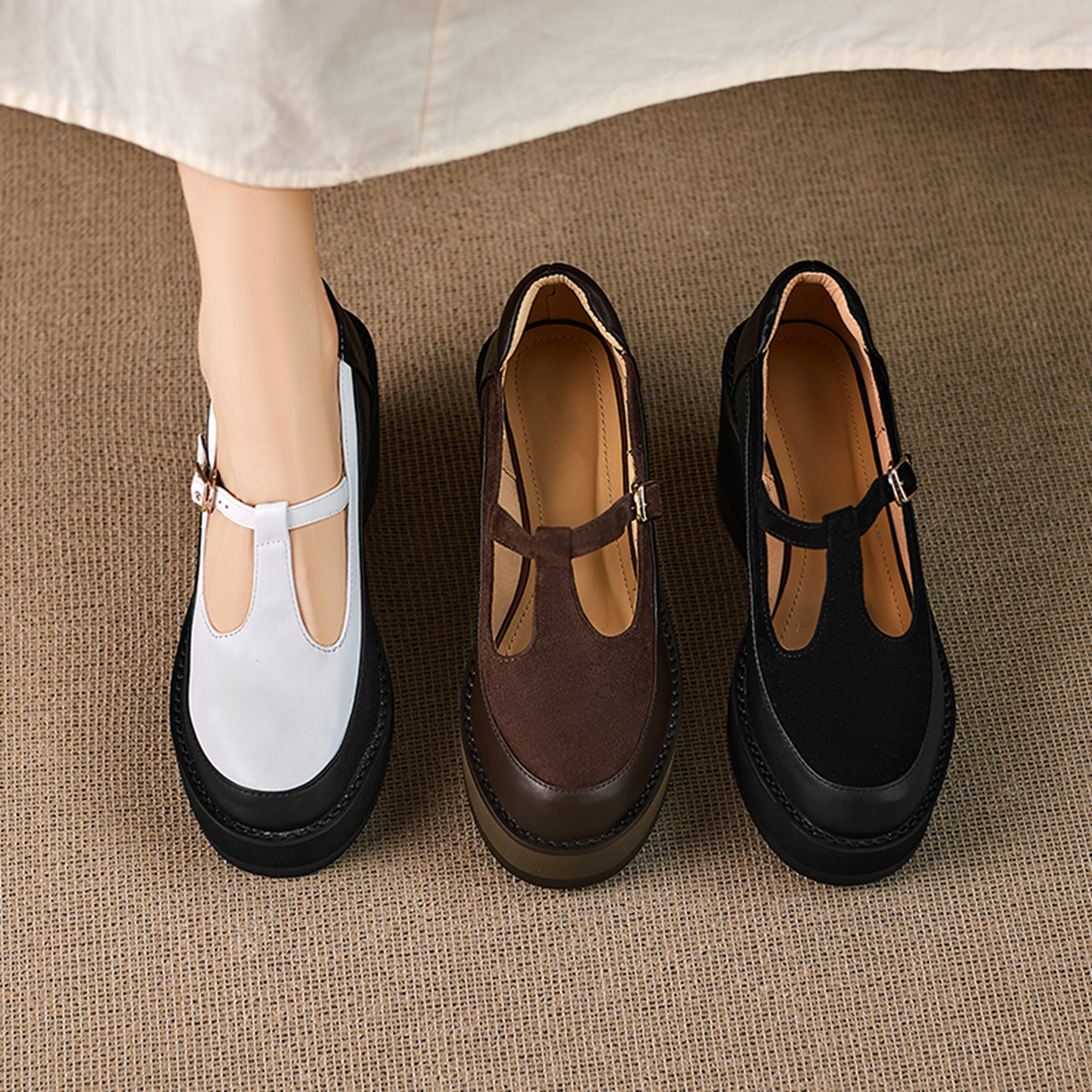 Giày Mary Jane nữ đế xuồng gót cao 9.5 cm khóa chữ T phối màu retro — nâu