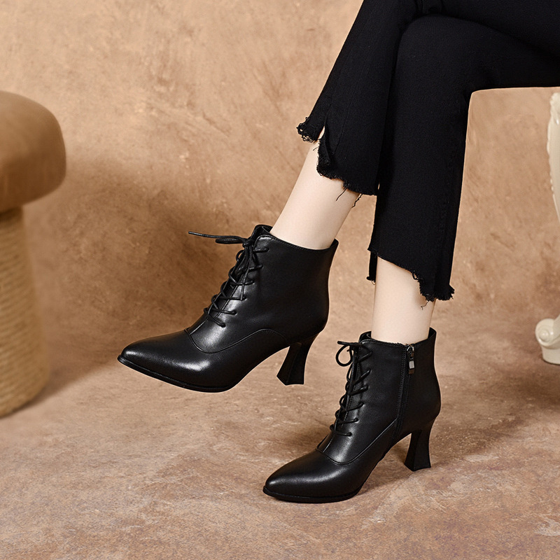 Pointed Toe Short Boots for Women 2025 Autumn and Winter British Style Strappy Stiletto Ankle Boots Black Fleece-Lined Fashion Boots Leather Boots for Women