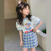韓版童裝2022夏季新款百搭泡泡袖短袖T恤可愛格子包裙套裝兩件套