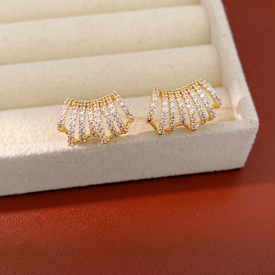 14K oro real galvanizado aguja de plata Zircon pendientes multicapa en forma de C personalidad simple pendientes de moda lujo ligero pendientes de alta calidad image 7