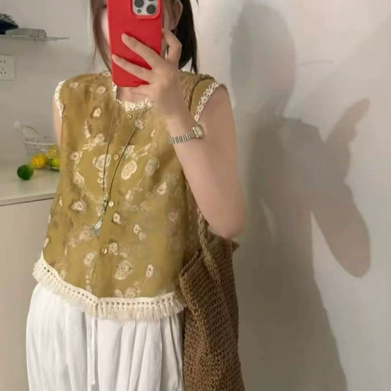 No Returns or Exchanges 2018 Lace Patchwork Tassel Embossed Design Sleeveless Blouse for Women No Returns or Exchanges 2018 Lace Patchwork Tassel Embossed Design Sleeveless Blouse for Women