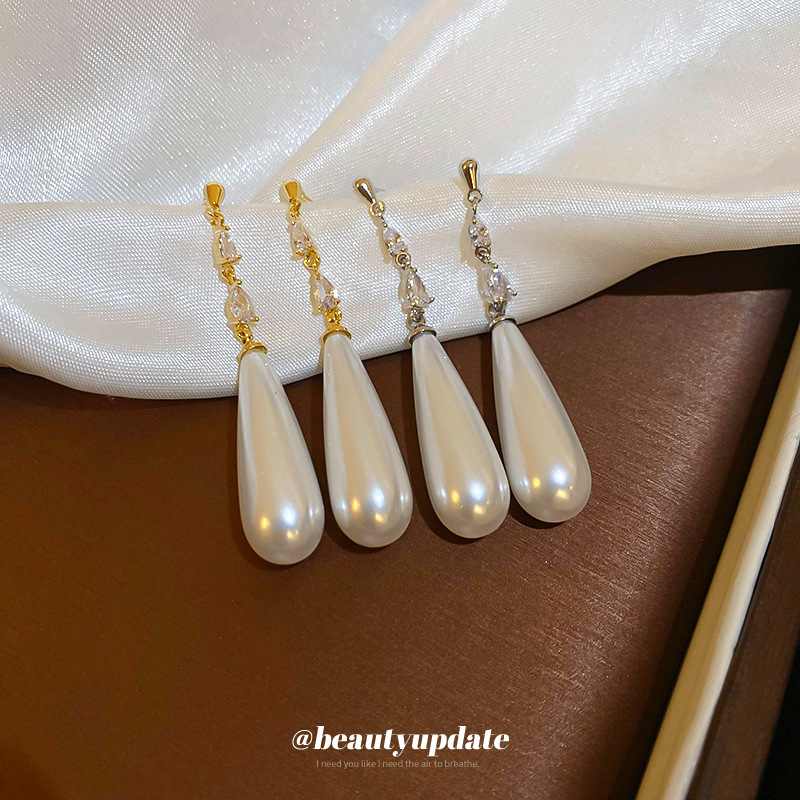 Pendientes de perlas geométricas de gota de agua de aguja de plata galvanizada de oro real Pendientes de temperamento de estilo de palacio francés Pendientes de todo fósforo de personalidad mujer