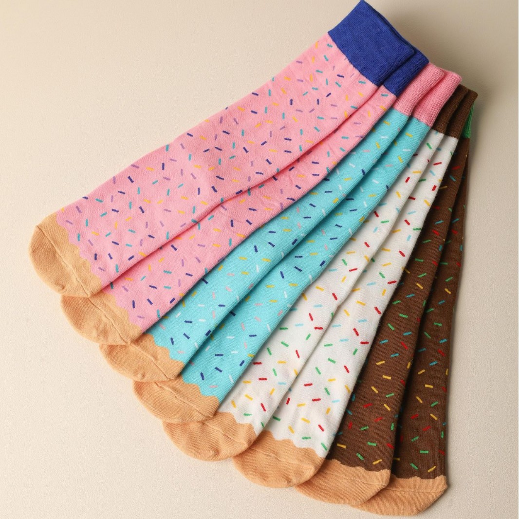 Donut dibujos animados lindo hip-hop parodia algodón deportes calcetines de tubo medio calcetines de moda para hombres y mujeres calcetines de regalo calcetines creativos