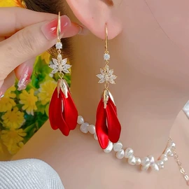 耳钉;耳扣;耳环