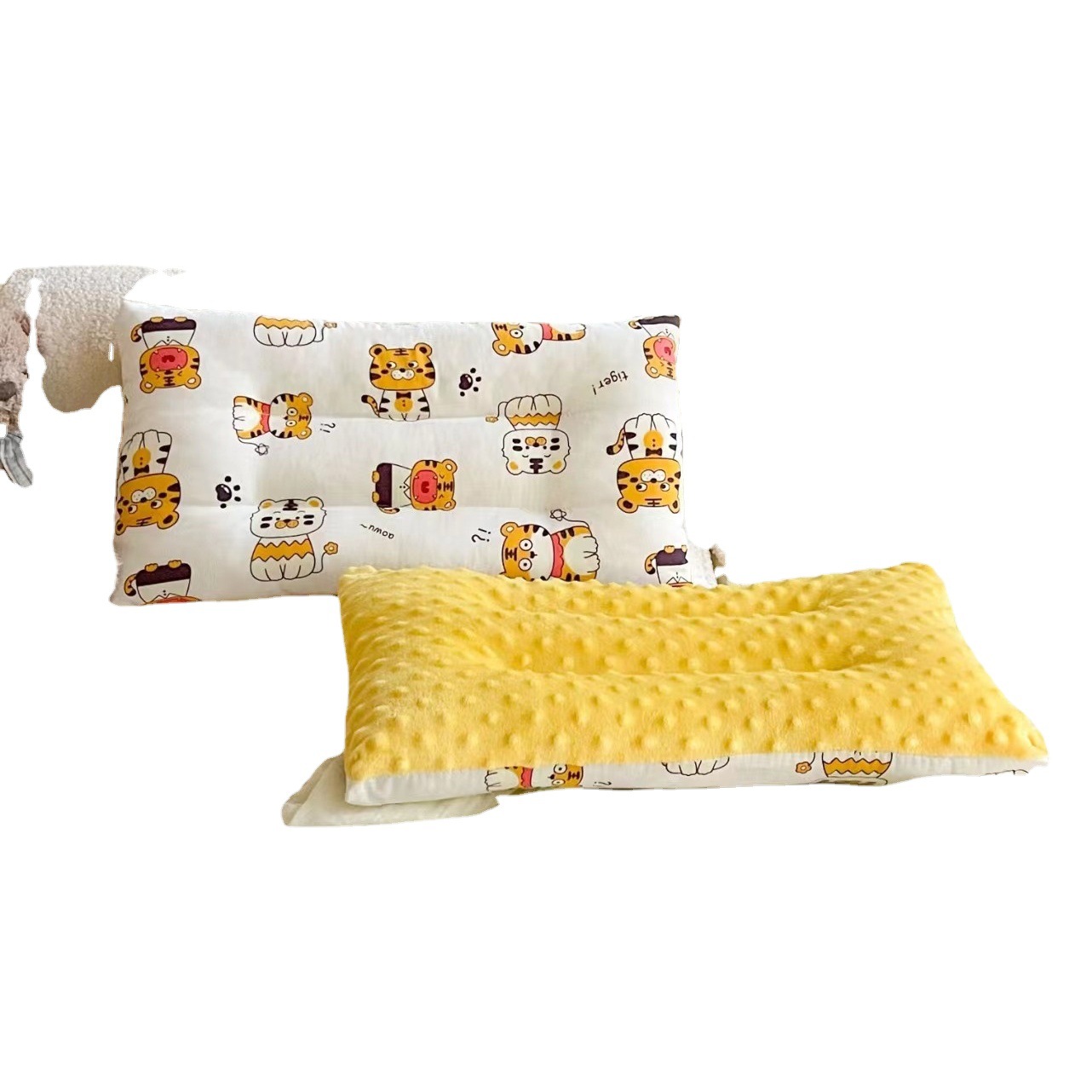 Explosions children's cartoon cotton peas velvet pillow infant comfort pillow core kindergarten nap pillow cotton pillow wholesale
