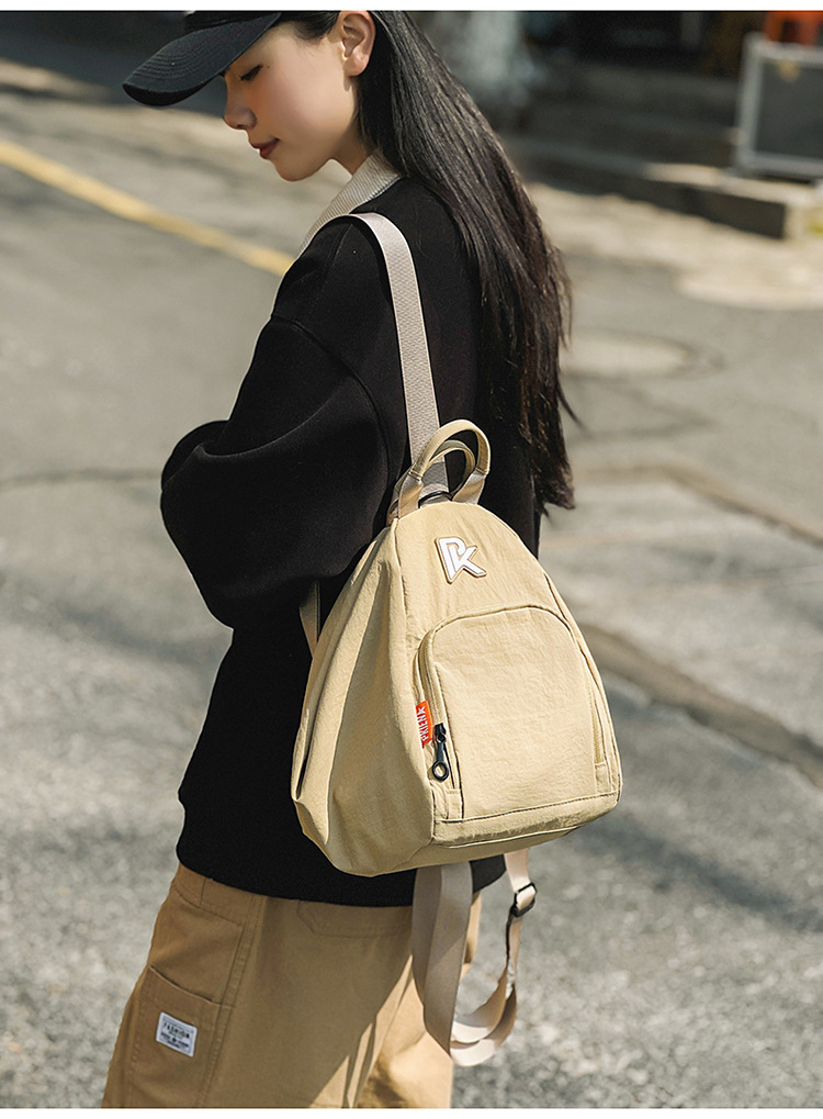 Unisex casual large-capacity crossbody bag, sporty casual student backpack, fashionable and versatile commuter single-shoulder bag undefined