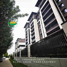 信阳镀锌钢管防护栏 隔离防护栅栏 户外围墙锌钢栏杆图片