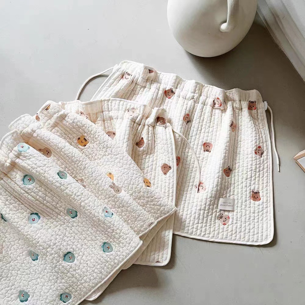 Korean Embroidered Bear Pattern Children's Sunshade Universal Car Type Quilted Sun Protection Heatulation Light Blocking Thickened