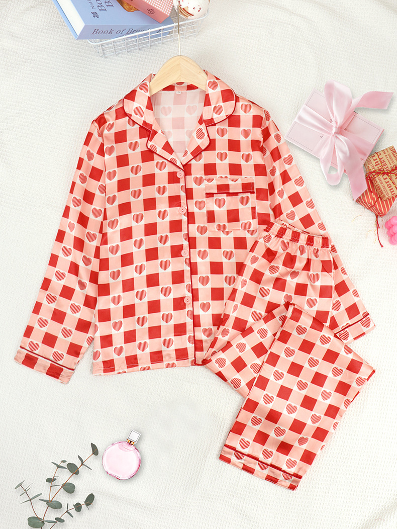 Año Nuevo europeo y americano traje de pijama entre padres e hijos seda artificial Primavera y otoño decoración del hogar completo Navidad Nuevo Hogar desgaste de dos piezas de invierno