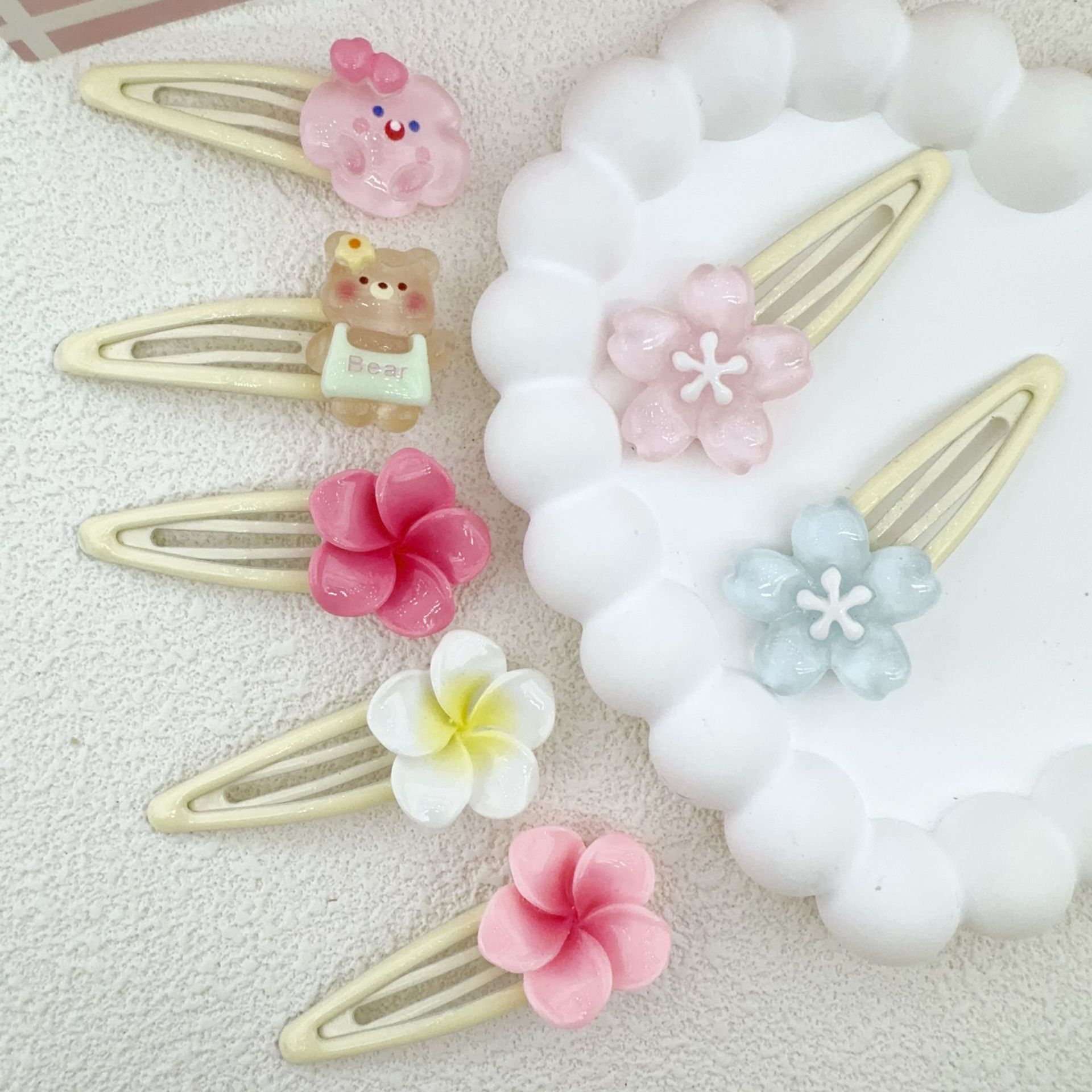 少女风花朵发卡粉蓝樱花发夹简约百搭可爱侧边碎发刘海夹小熊发根