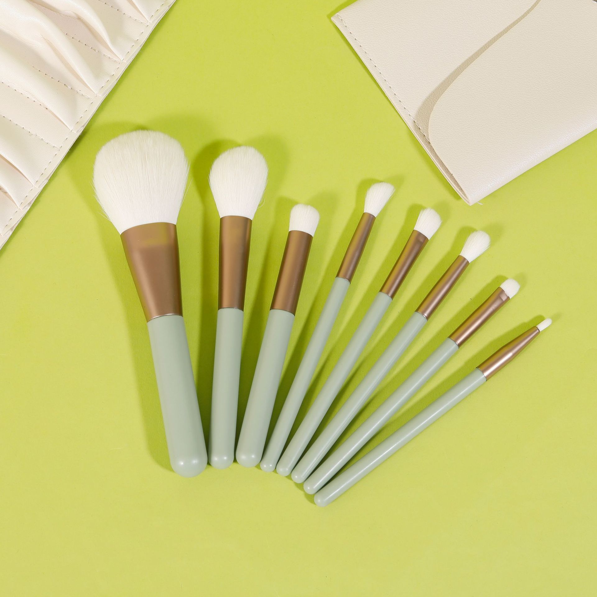 The Wizard of Oz 8-piece Makeup Brush set, Cangzhou Soft-bristled Facial Contouring Beauty Loose Brush Set undefined